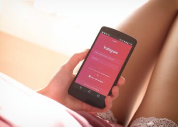 Instagram reaches 800 million users
