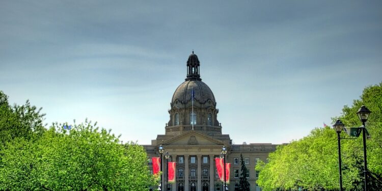 Canadians on technology and digital adoption