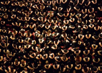 MBA graduates aim for a banking life