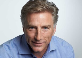 How to turn a company around - CEO North America How to turn a company around