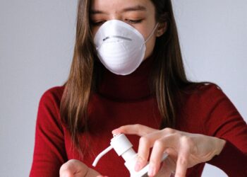 - Audiences for award shows are in steep decline