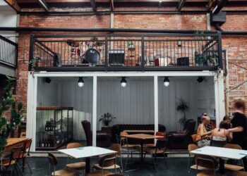 - U.S. restaurants reach for $28bn grant lifeline