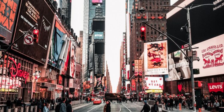 - ‘Hamilton’ and ‘The Lion King’ to kick off September Broadway reopening