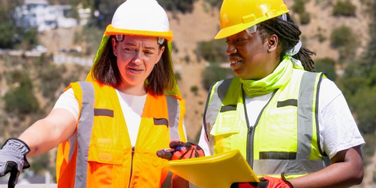 The biggest post-pandemic wage boom is blue collar