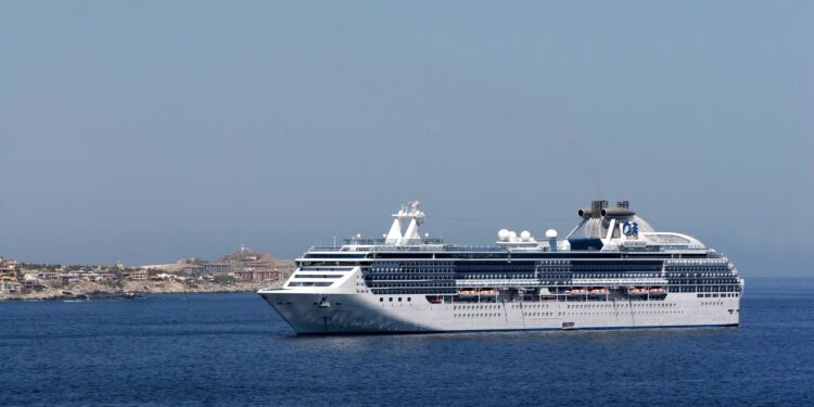 Court blocks CDC restrictions on cruises in win for Florida