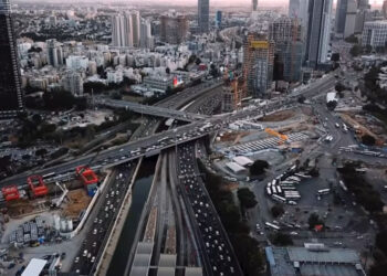 How Electric Roads Could Power the Future