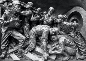 Job openings in U.S. rise to 10.9m as companies struggle to fill vacancies