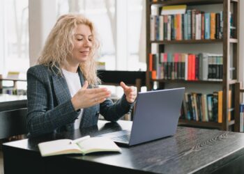 Facebook suffers its worst outage since 2008