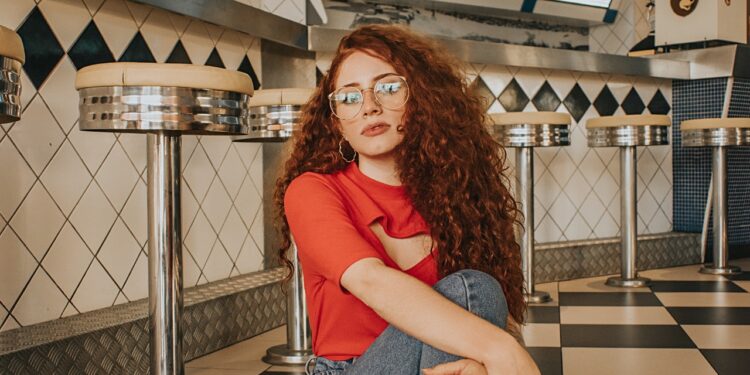 Restaurant worker wages rise slightly but labor crunch still an issue