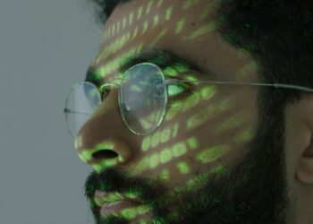 First bitcoin futures ETF rises 3% in NYSE debut