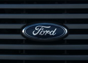 Ford shatters earnings expectations, raises guidance on new demand