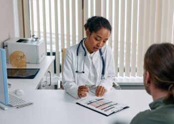 U.S. Covid cases dip below 100,000 per day amid colder weather