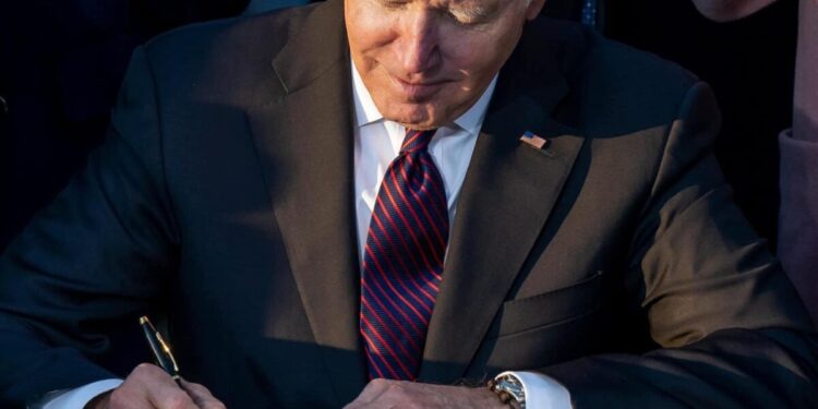 Pfizer Seeks Emergency Use Authorization for Novel Covid-19 Oral Antiviral Candidate