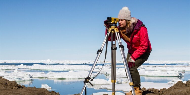 Climate-Related Risks Faced by Low- and Moderate-Income Communities and Communities of Color: Survey - CEO North America How Midsize Firms Can Attract — and Retain — Talent Right Now