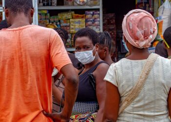 - How to spare low-income countries from ‘economic collapse’