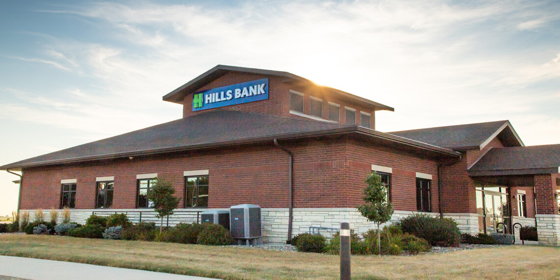 Bank Sector Continues to Consolidate: St. Louis Fed