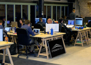 Bank Sector Continues to Consolidate: St. Louis Fed