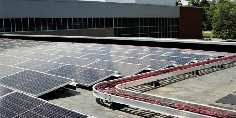 DOE Announces $100 Million to Support Cutting-Edge Clean Energy Technologies - CEO North America Bank Sector Continues to Consolidate: St. Louis Fed