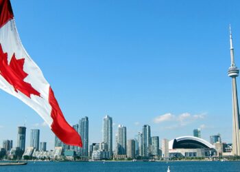 Canadian GDP up 0.8% in October: Statistics Canada
