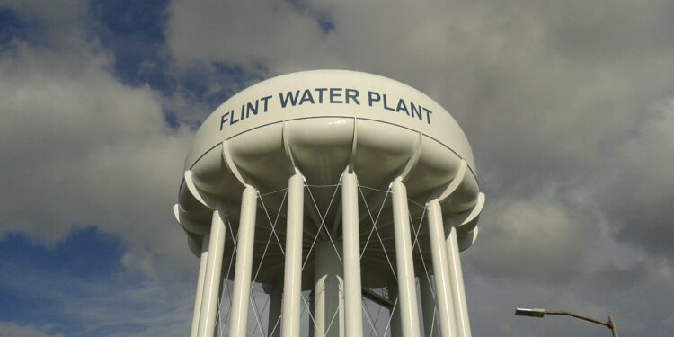 Social Media Added to the Costs of the Flint Water Crisis