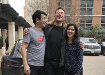 Elon Musk Sells Another Billion in Stock