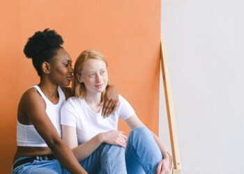 The best places to get relationship advice in 2022