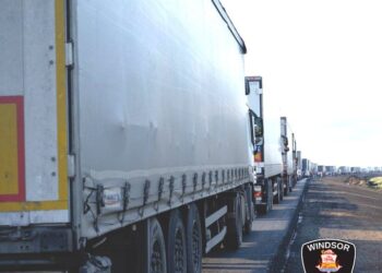 Truckers’ Protests Fuel Supply-Chain Worries on US-Canada Border