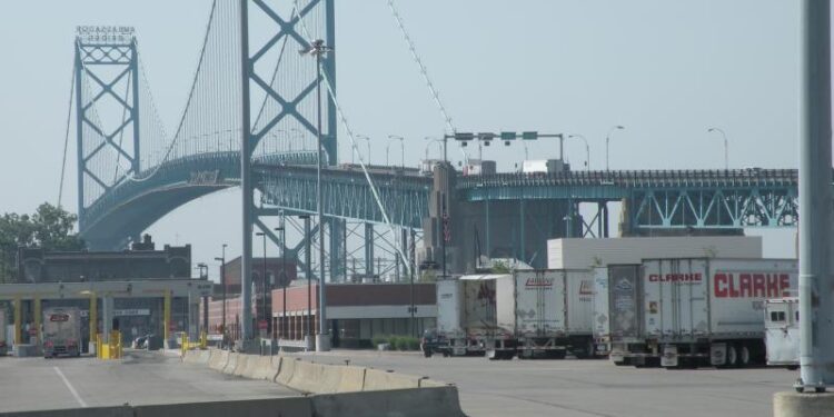 US-Canada Border Corridor Reopens