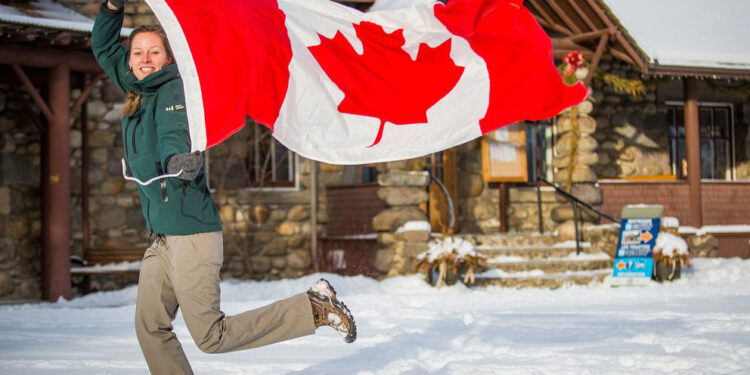 Statistics Canada: Gross domestic product by industry, December 2021