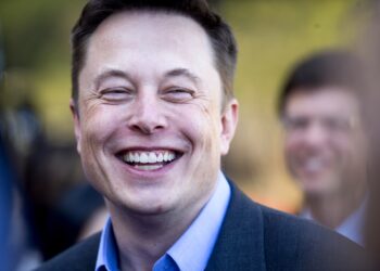 Elon Musk Tweets Inflation as SpaceX and Tesla Raw Materials Prices Rise