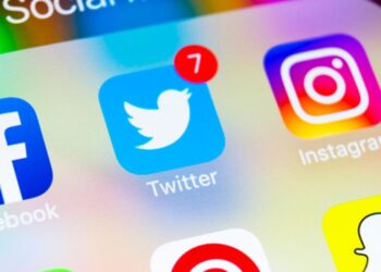 Extremism Law Takes Hold, Facebook and Instagram Cancelled in Russia