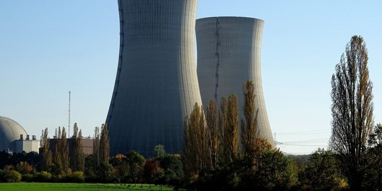 6 Reasons Why Nuclear Energy is not the Way to a Green and Peaceful World