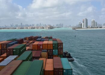 S&P Lowers Global Growth Forecast Due to Russia-Ukraine Crisis