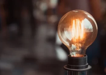 U.S. Moves Toward More Efficient Lighting