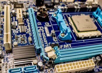 How Semiconductor Companies Can Lead on Sustainability Issues