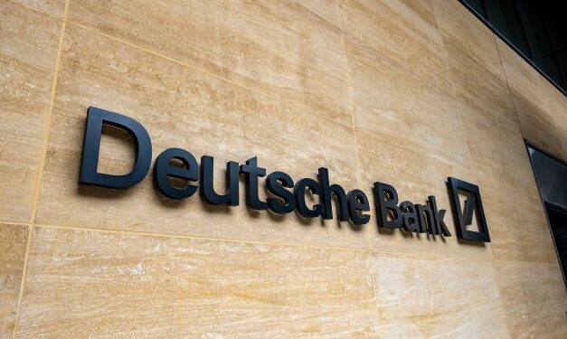 Deutsche Bank Warns on Major Recession Coming in the U.S.