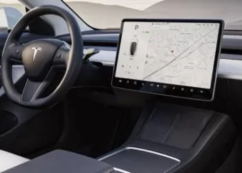 Musk Sells $8.4 bn in Tesla Stock After Deal to Buy Twitter