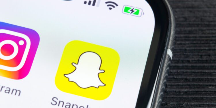 <strong>Snap's Warning Tumble Social Media Stocks</strong> - CEO North America Snap’s Warning Tumble Social Media Stocks