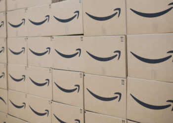 Jeff Bezos Criticizes Biden Tweet on Inflation