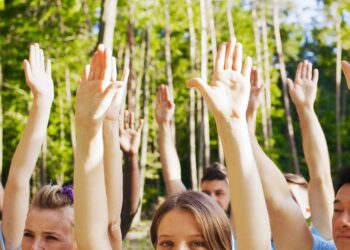 How Can Organizations Grow with Nature?