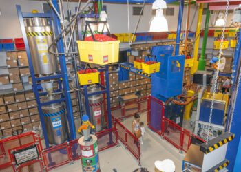 Lego to Invest $1 Billion on New U.S. Factory