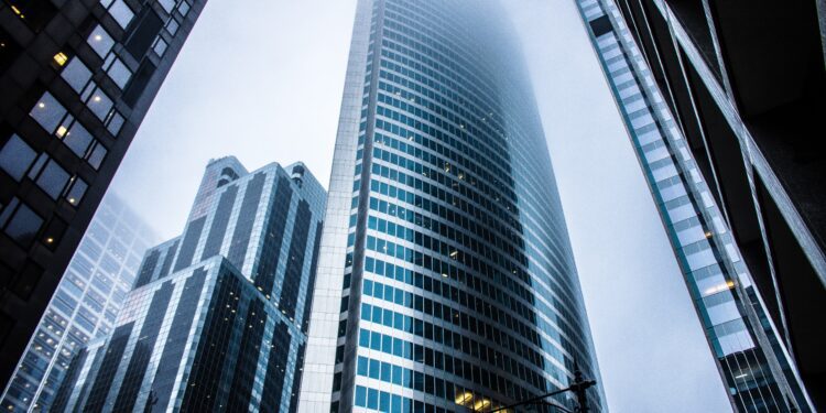 How financial institutions can win the battle for trust - CEO North America How financial institutions can win the battle for trust