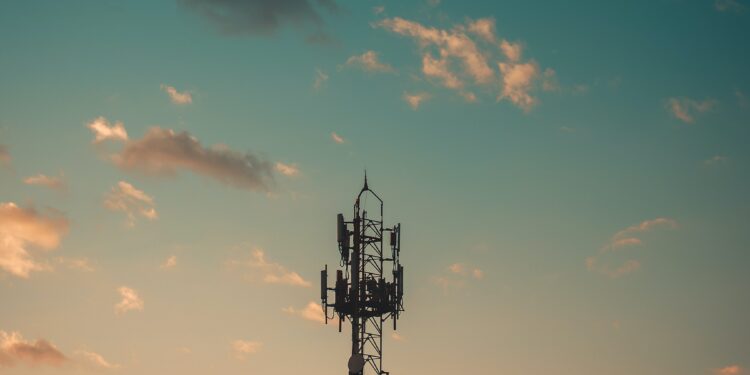 Chaotic but profitable rebound for airlines amid travel industry disruption