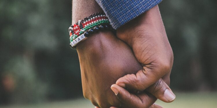 10 pieces of relationship advice straight from couples counselors