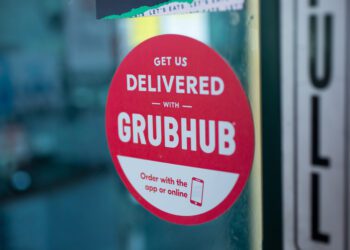 Amazon Secures Stake in Grubhub, Gets into Food Delivery