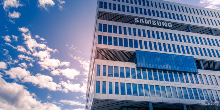 South Korea pardons Samsung's head in bid to revive the economy - CEO North America South Korea pardons Samsung’s head in bid to revive the economy