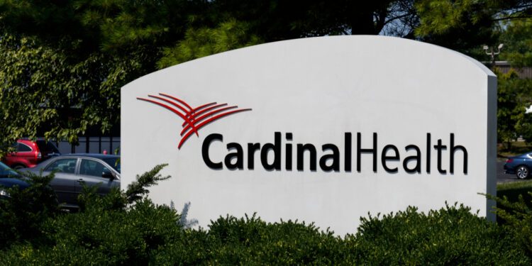 <strong>Cardinal Health CEO Mike Kaufmann is stepping down</strong> - CEO North America Cardinal Health CEO Mike Kaufmann is stepping down