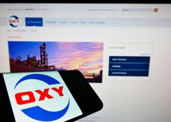 Berkshire Hathaway gets permission to buy 50% of Occidental stake