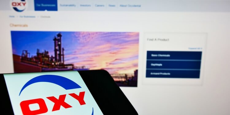 Berkshire Hathaway gets permission to buy 50% of Occidental stake