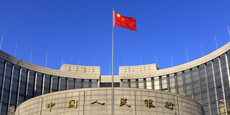 Oil drops as China’s growth slows, prompting surprise rate cut